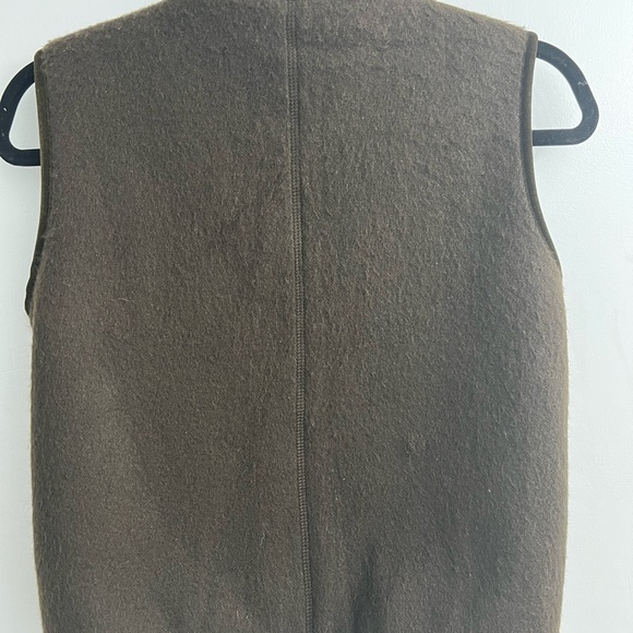 Sold FB - Picture 2 of 6